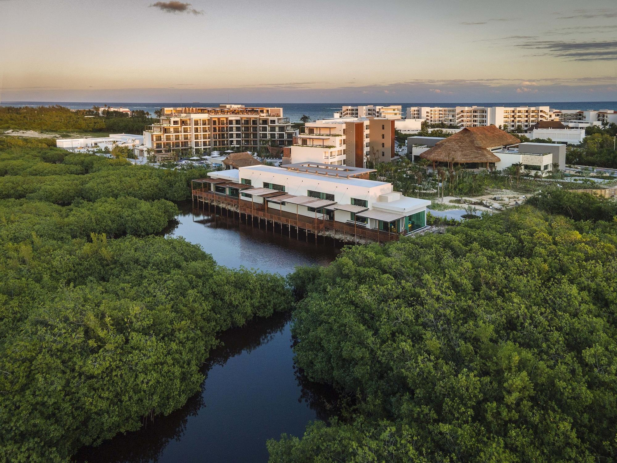 A Private Junior Suite At The All-Inclusive, Ventus At Marina El Cid Spa & Beach (Adults Only) Puerto Morelos Eksteriør billede